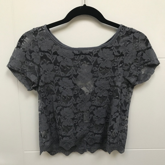 Aritzia Lace Crop Top Fog Open Button Back - Picture 1 of 5